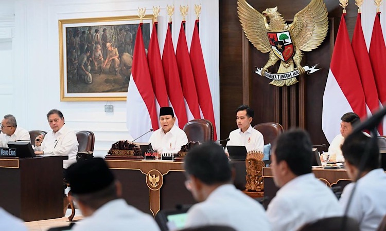  Presiden Prabowo Subianto Apresiasi Kinerja Kabinet Merah Putih dalam Sidang Kabinet Paripurna